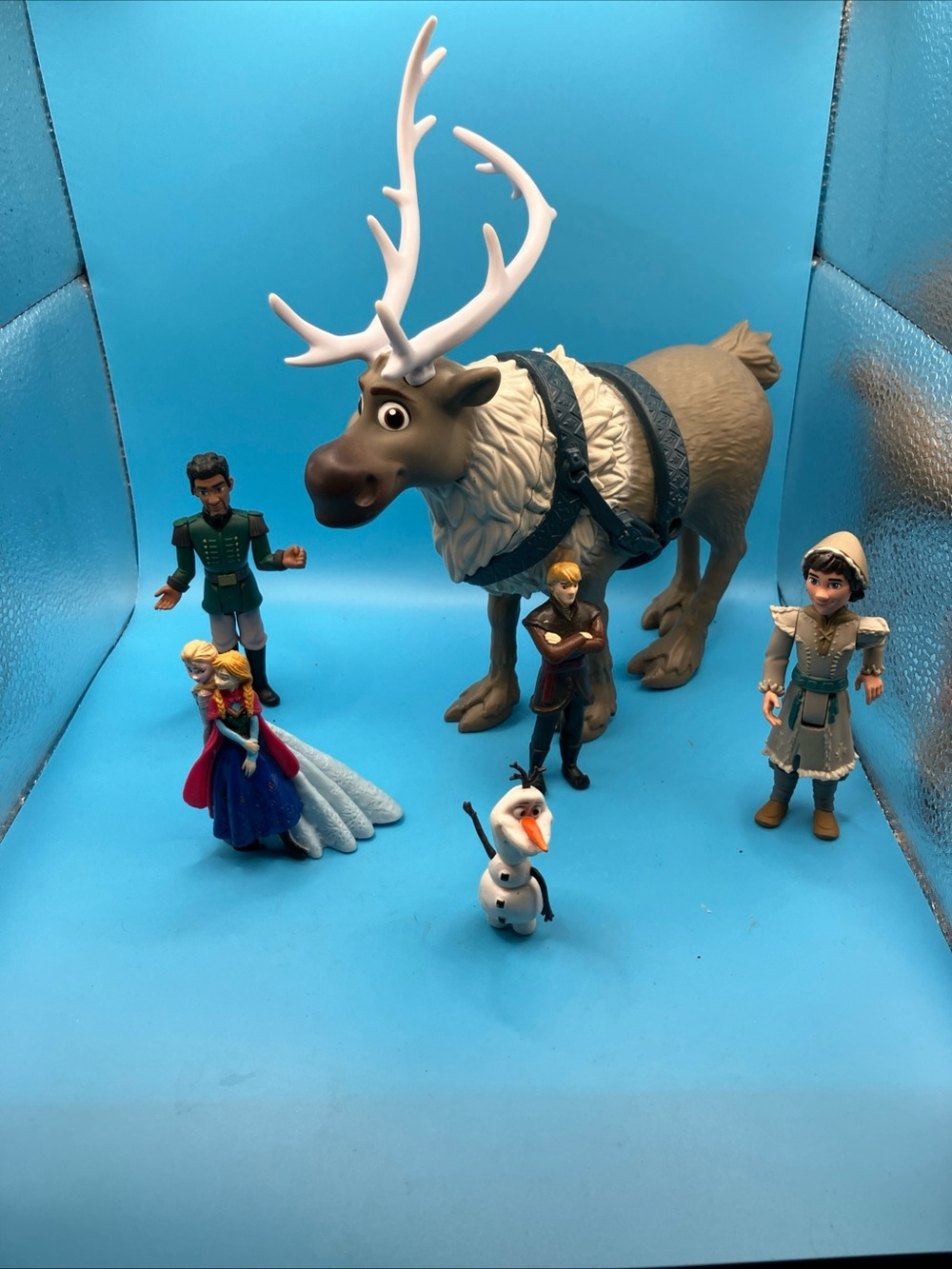 Disney Frozen Character Figure Set with Brown Reindeer and White Antlers